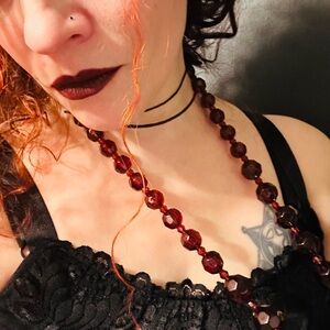 Sumptuous Vintage 90s/Y2K Large Burgundy Beads Statement Necklace